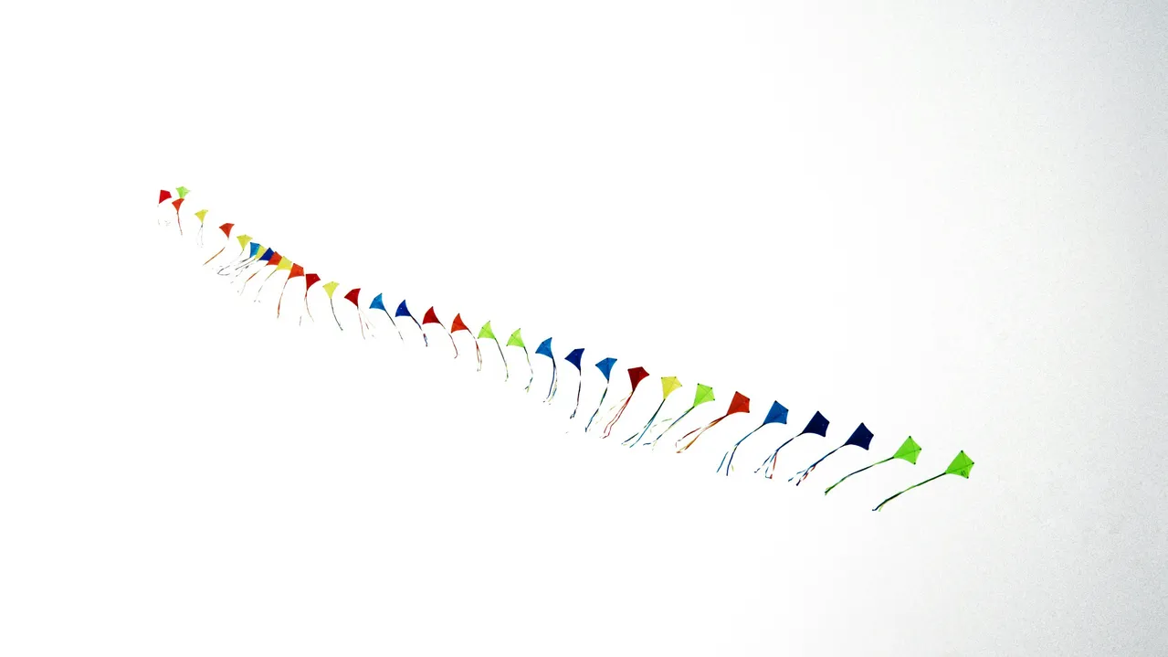 How to generate an URL to an email in a shared mailbox?