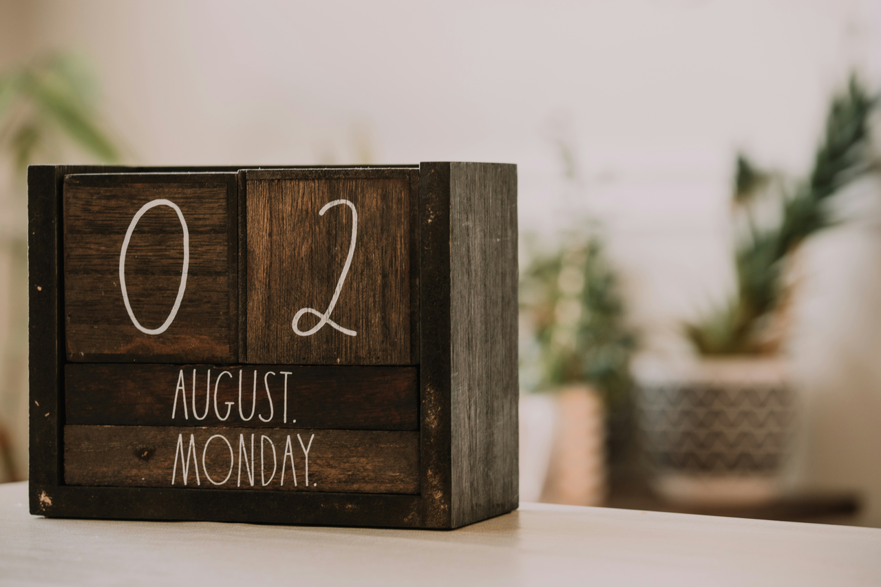 Power Automate dayOfMonth() Function: Syntax & Examples